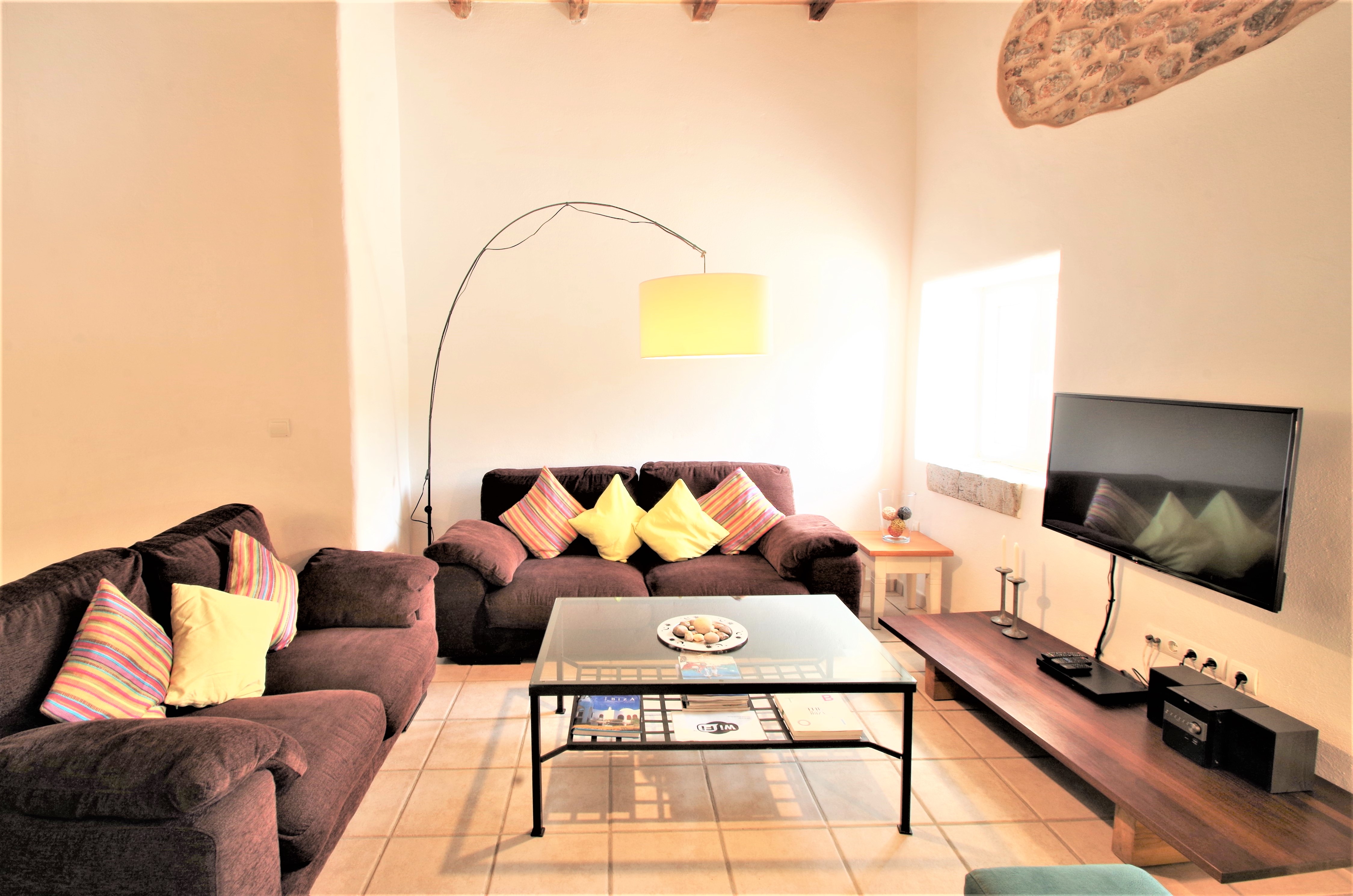 Ibiza rental villa rv collexion 2022 finca san jose verg family living room 1.jpg